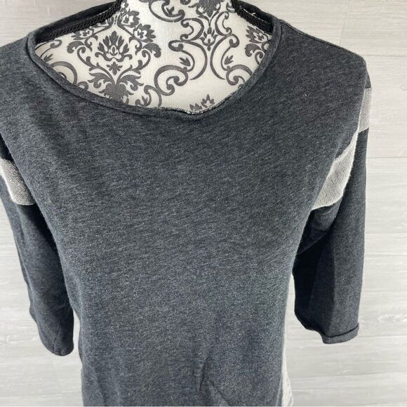 Natori Active Josie French Terry 3/4 Sleeve Sweatshirt - Picture 5 of 9